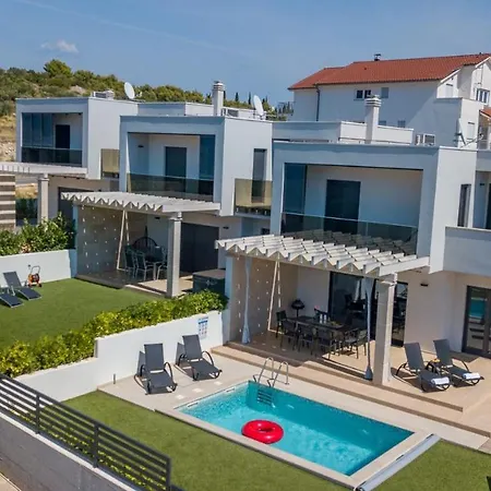 Golden Rose * Vodice