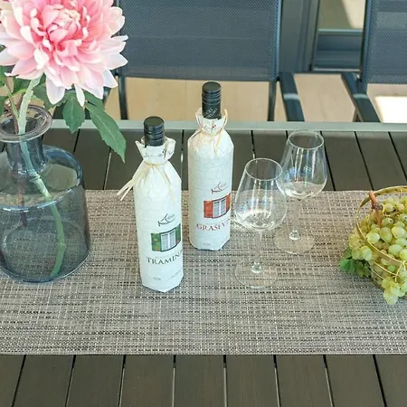 Golden Rose Vodice
