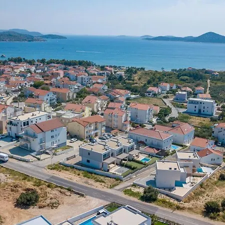 Golden Rose Vodice
