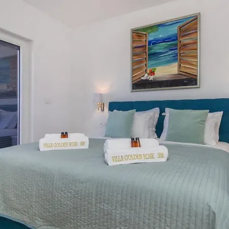 Golden Rose * Vodice