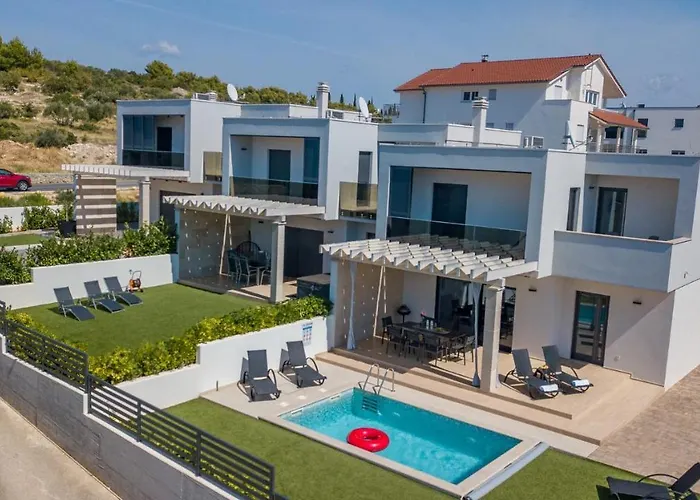 Golden Rose * Vodice